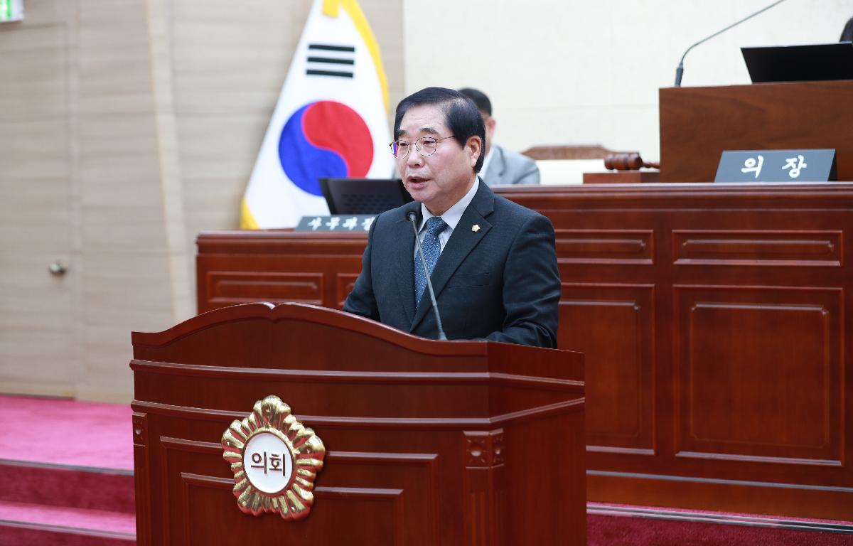 제2차 정례회 첨부이미지 : AC4I7621.JPG
