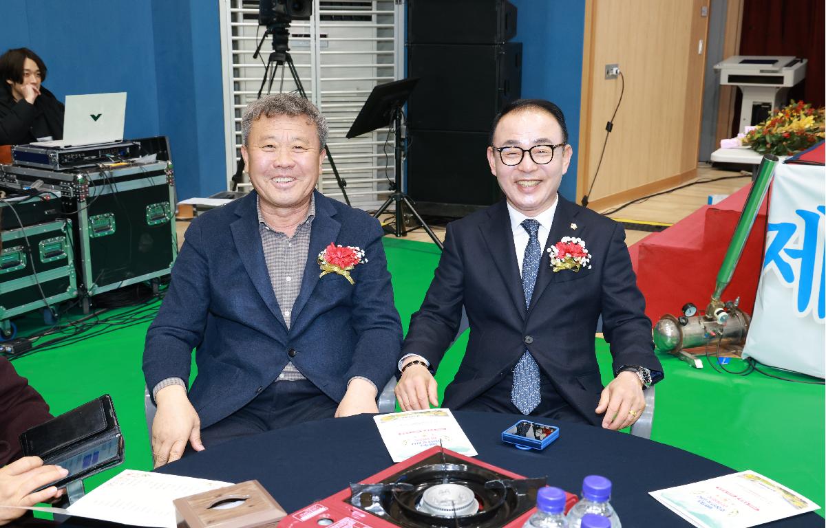 청산면 번영회 제8.9대 회장단 및 감사 이취임식 첨부이미지 : 1U7A4748.JPG