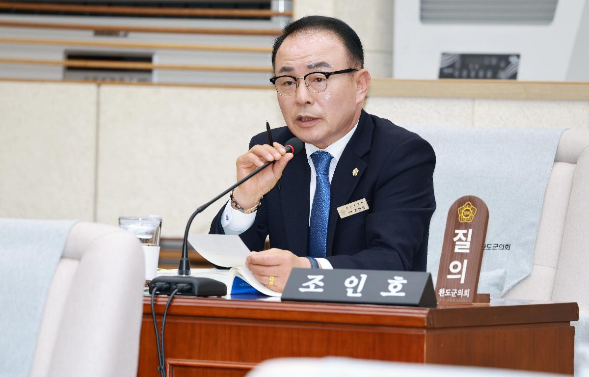 제335회 임시회   첨부이미지 : 1U7A3364.JPG