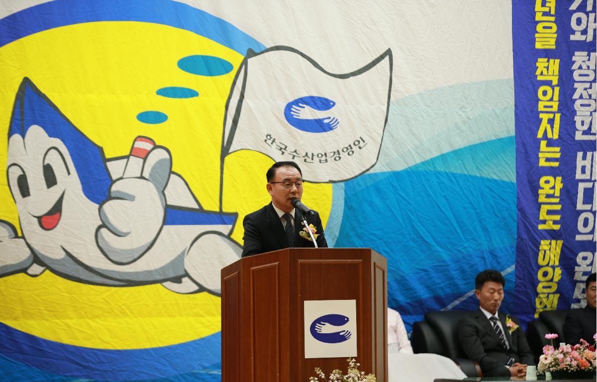 금일읍 수산경영인연합회장 이취임식 첨부이미지 : D70U9392.JPG