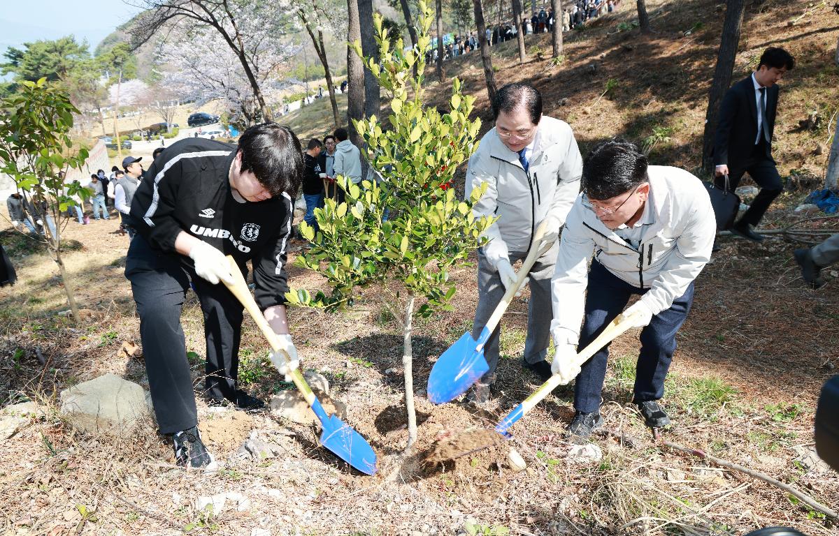 제81회 식목일 행사 첨부이미지 : 1U7A9889.JPG