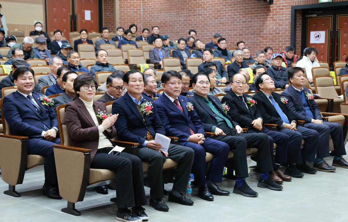 완도군 행정동우회 제12.13대 회장 이취임식 첨부이미지 : 1U7A2139.JPG