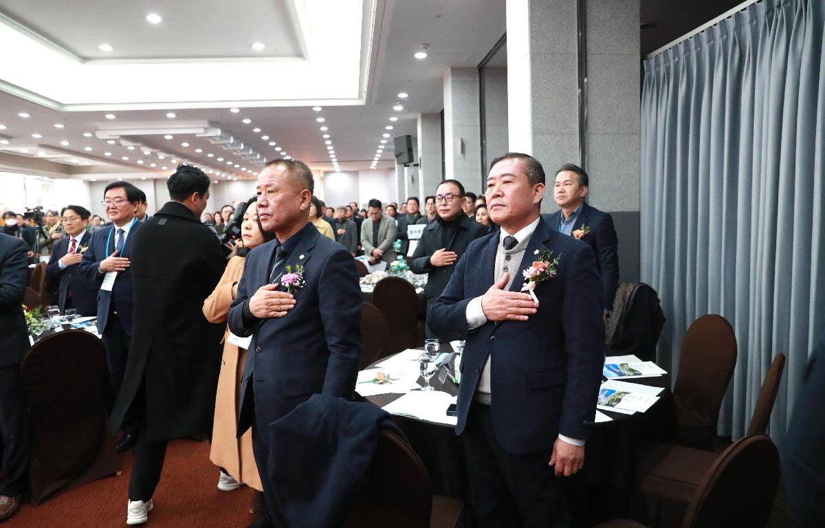 재광 완도군 향우회 제21, 22대 향우회장 이.취임식 첨부이미지 : 재광완도군향우회5.JPG