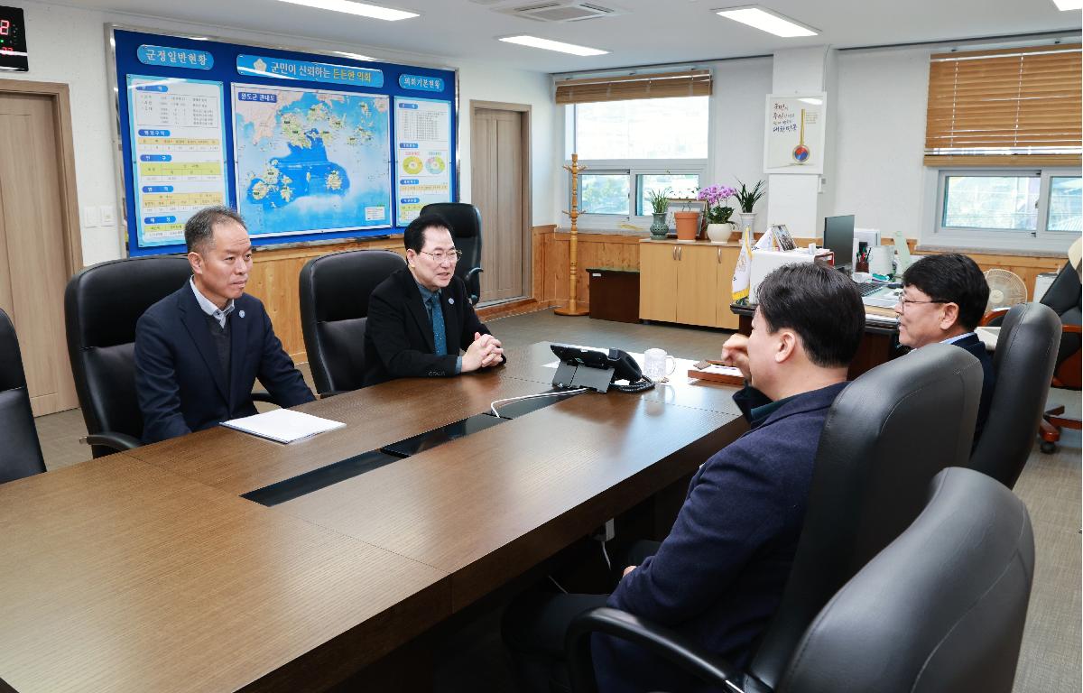 2026년 설 명절맞이 군수님 방문 첨부이미지 : 1U7A5425.JPG