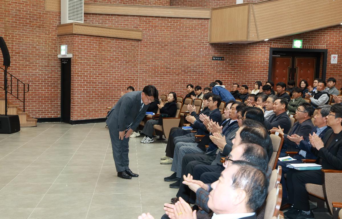 기후변화 대비 (해조류, 전복양식) 수산위기대응 간담회  첨부이미지 : 1U7A6386.JPG