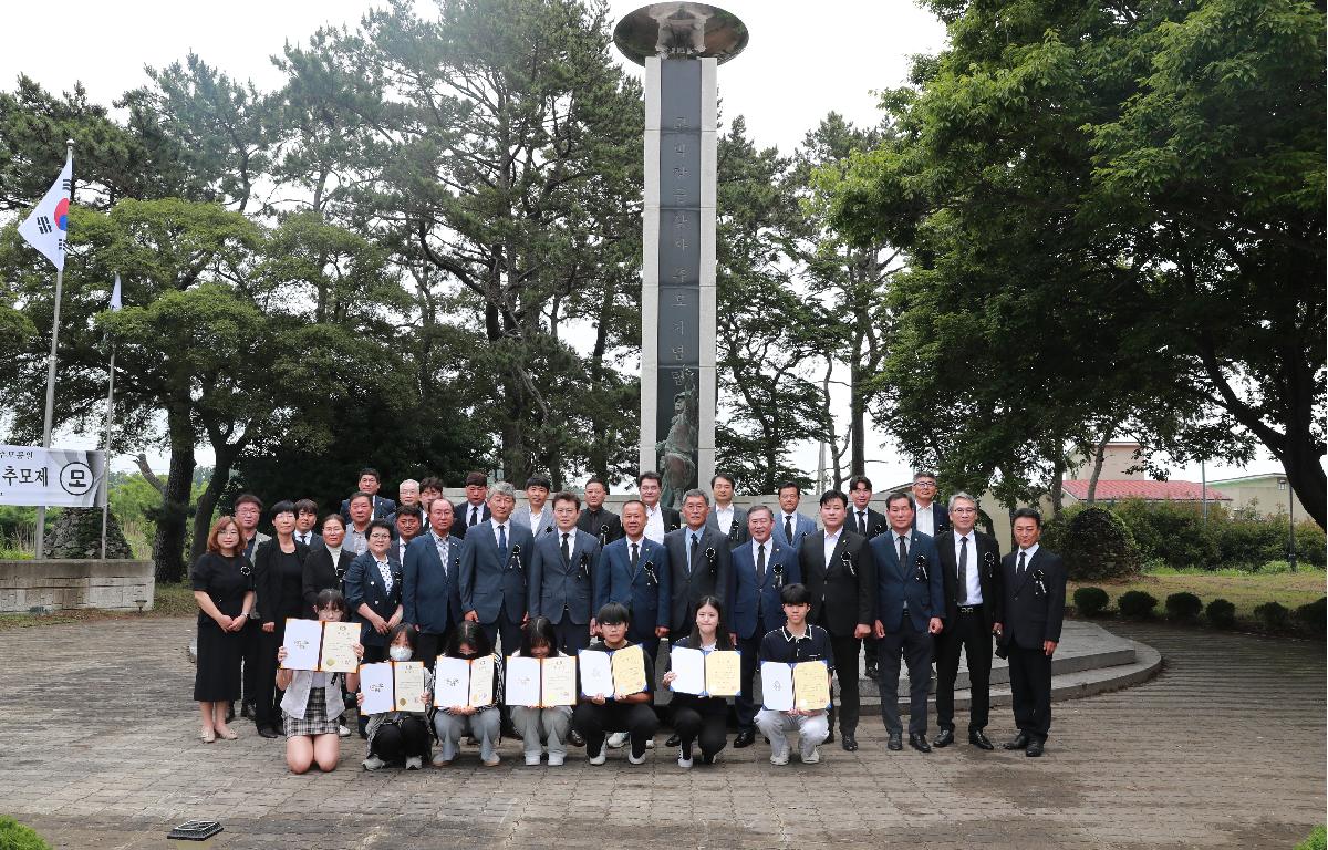 제7회 육탄10용사 故박창근상사 추모제 첨부이미지 : 240621 제7회 육탄10용사 故박창근 상사 추모제 (11).JPG