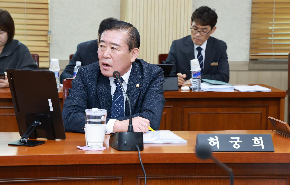 제335회 임시회  첨부이미지 : 1U7A3219.JPG