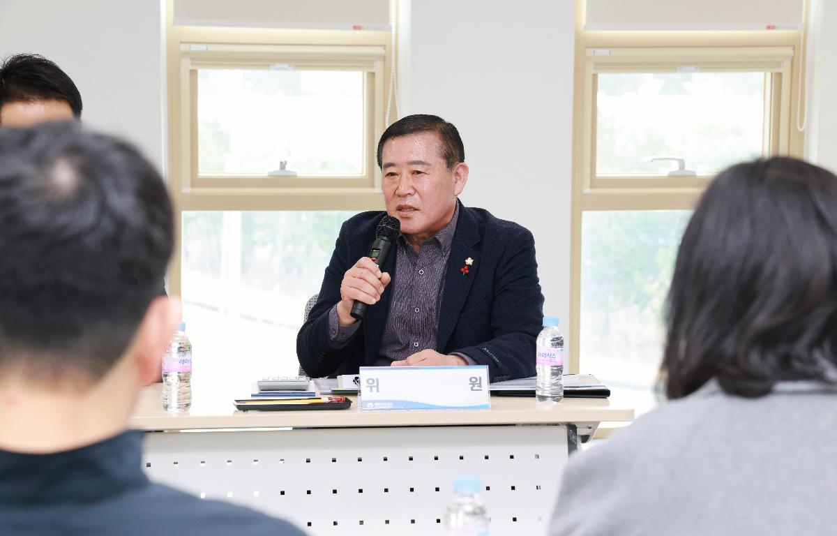 해양바이오 분야 창업 및 기업 육성지원 프로그램 민간위탁 심사위원회 첨부이미지 : 1U7A5918.JPG