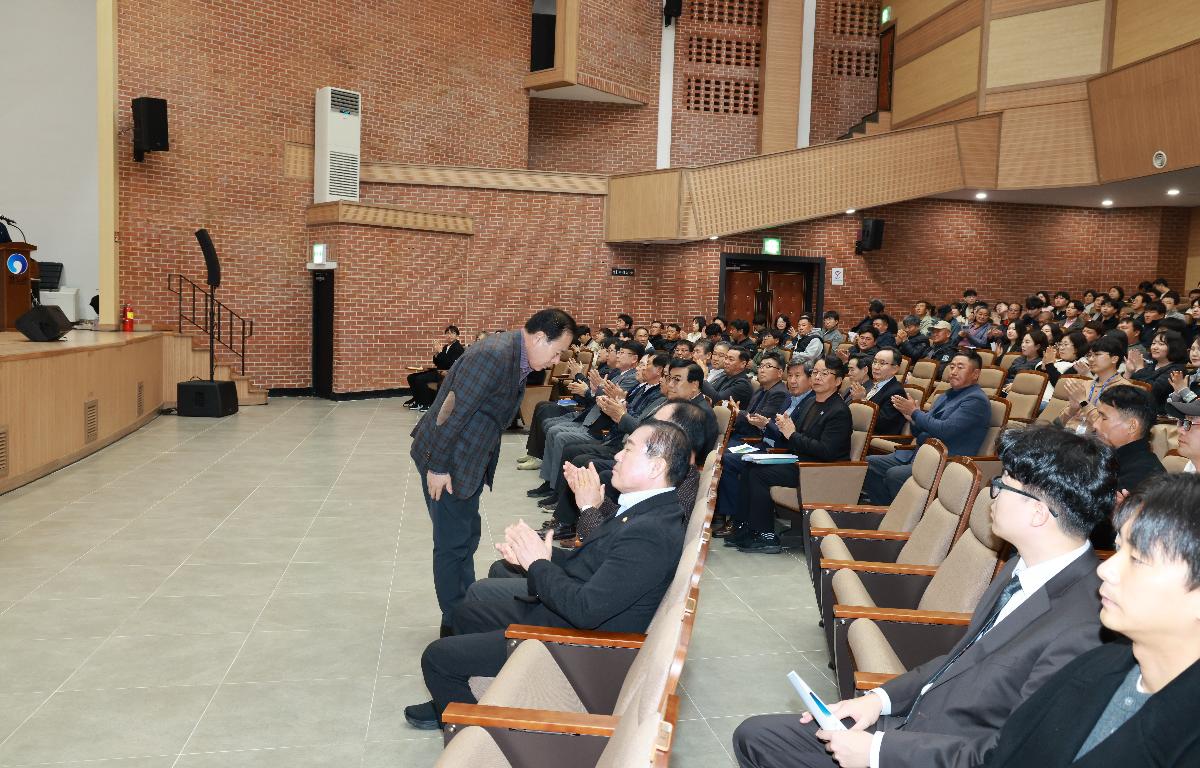 기후변화 대비 (해조류, 전복양식) 수산위기대응 간담회     첨부이미지 : 1U7A6390.JPG