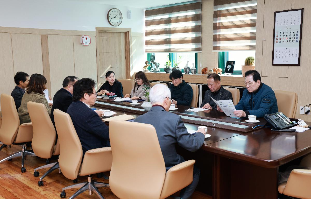 제1회 완도문학상 공모전 제1차 운영위원회 첨부이미지 : 1U7A5481.JPG