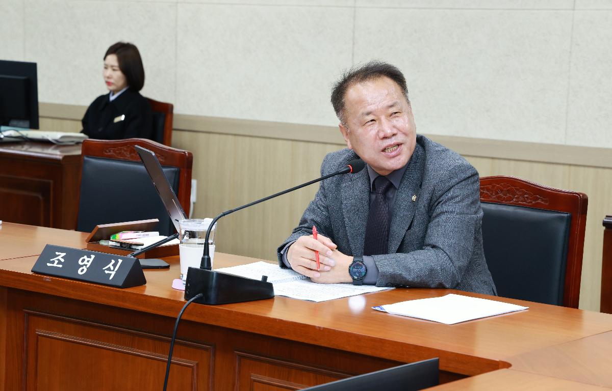 제335회 임시회  첨부이미지 : 1U7A3108.JPG