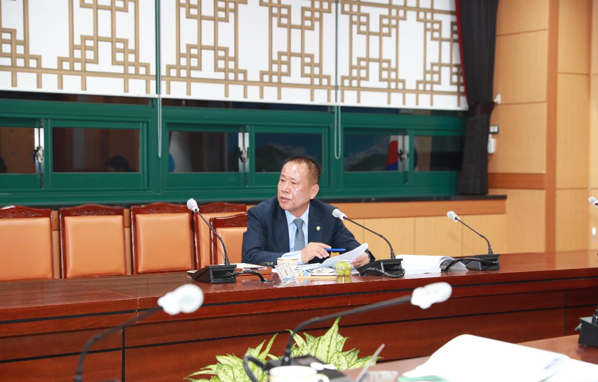 제7차 고금요양원 위수탁 선정 심의 첨부이미지 : AC4I8942.JPG