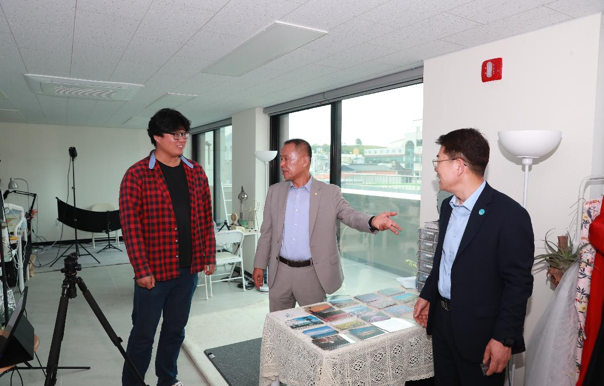 '완생' 청년상가 개소식 첨부이미지 : AC4I8847.JPG