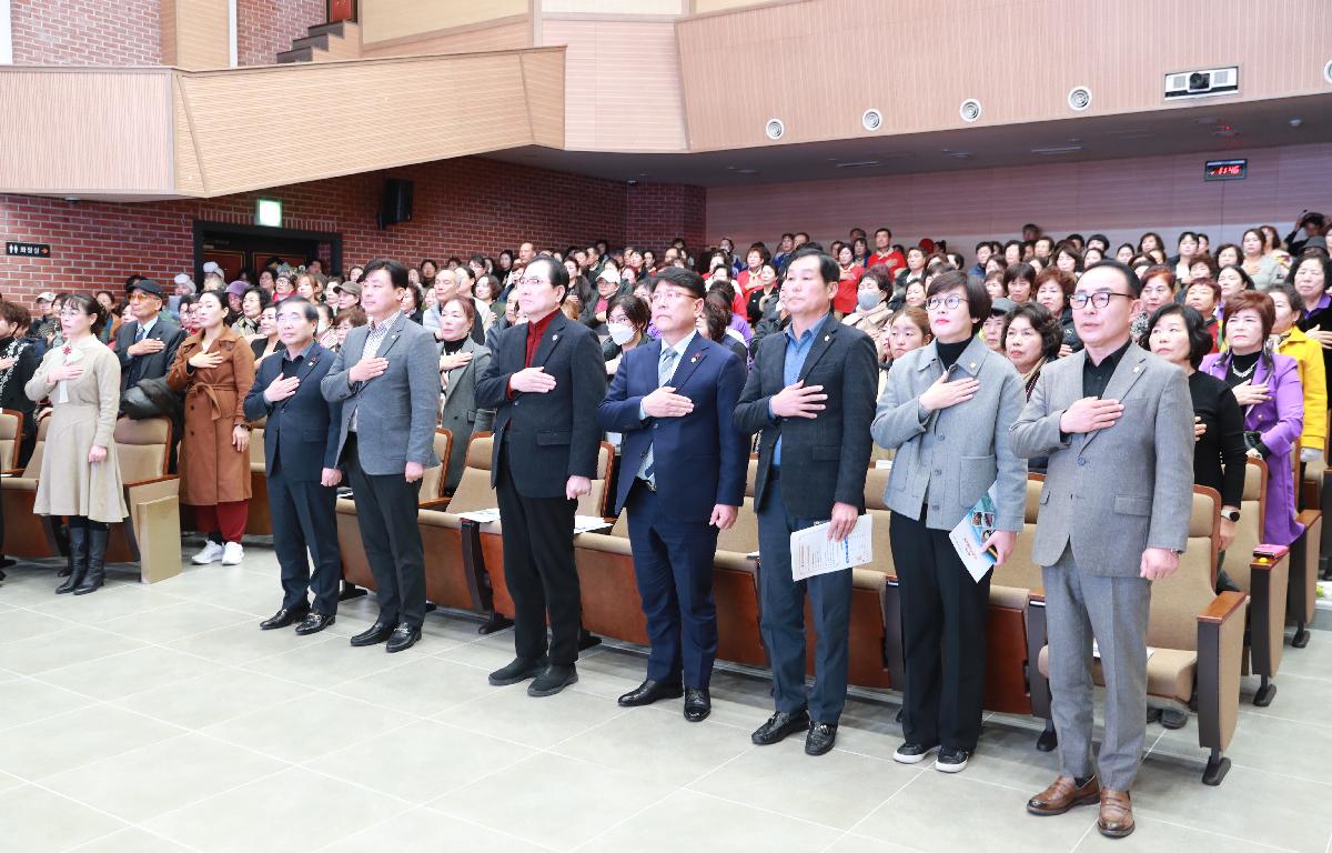 제11회 완도군 평생학습 예술제 첨부이미지 : AC4I1826.JPG