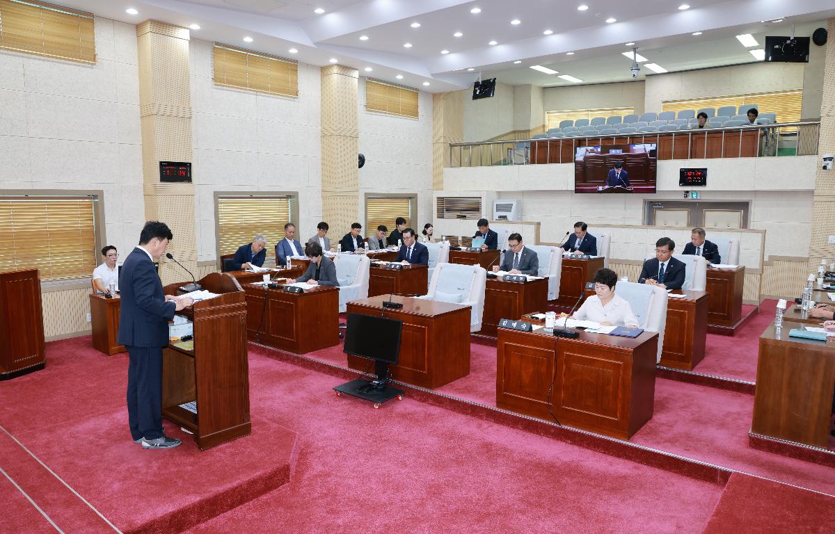 제342회 1차 정례회 첨부이미지 : 1U7A2244.JPG