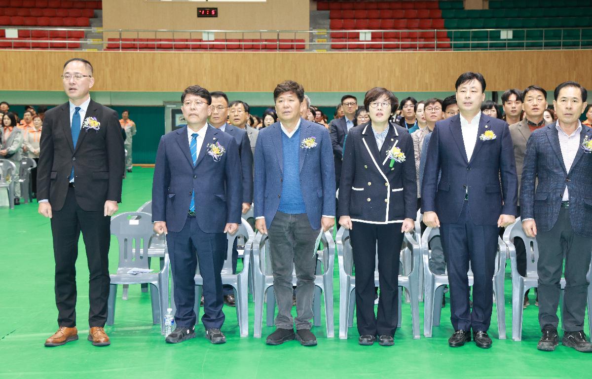 제25회 완도군 의용소방대 기술경연대회 및 한마음대회 첨부이미지 : 1U7A0967.JPG