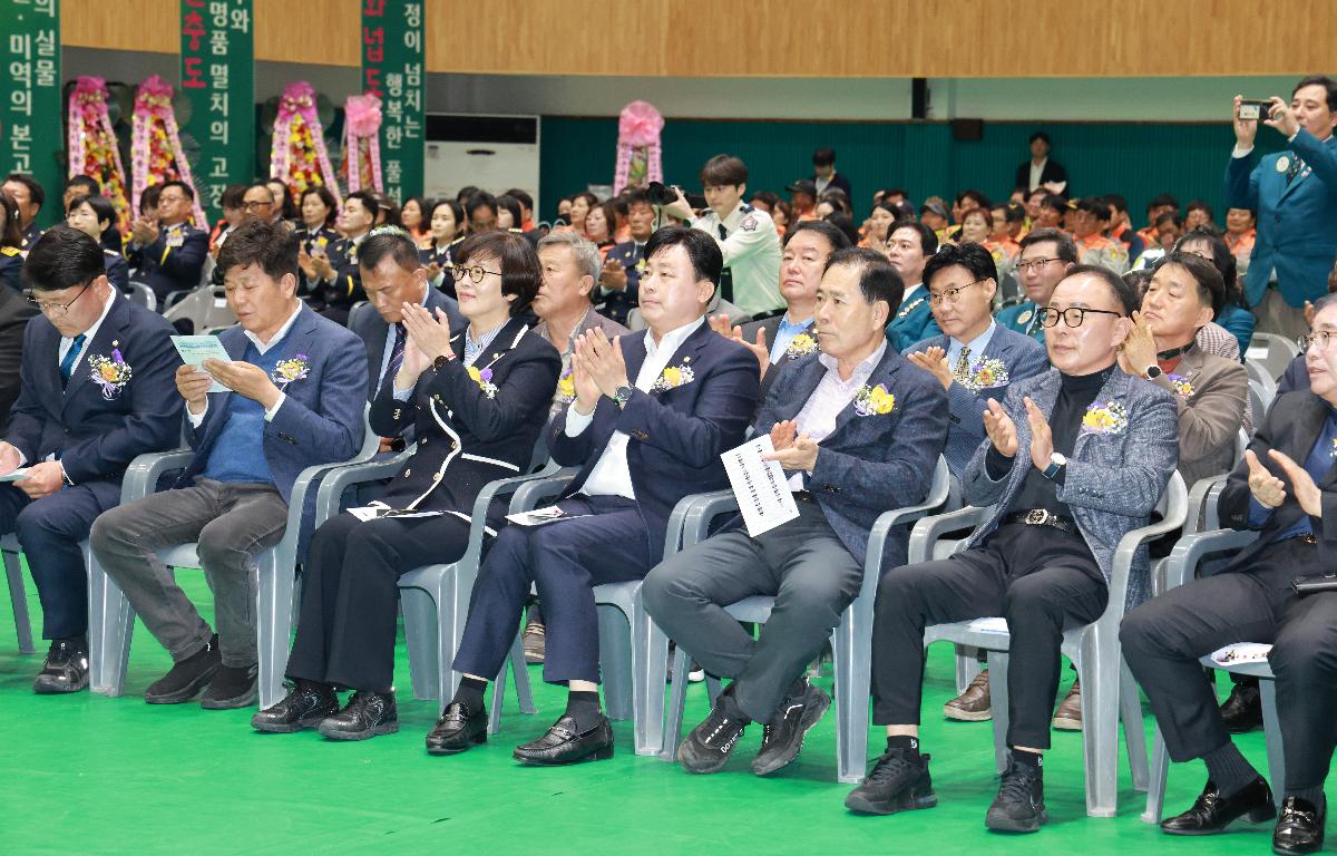 제25회 완도군 의용소방대 기술경연대회 및 한마음대회 첨부이미지 : 1U7A0943.JPG