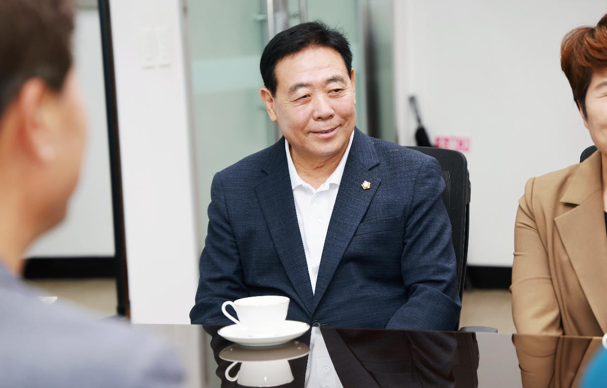 제10대 완도군의회 기관단체방문 첨부이미지 : 1U7A4583.JPG