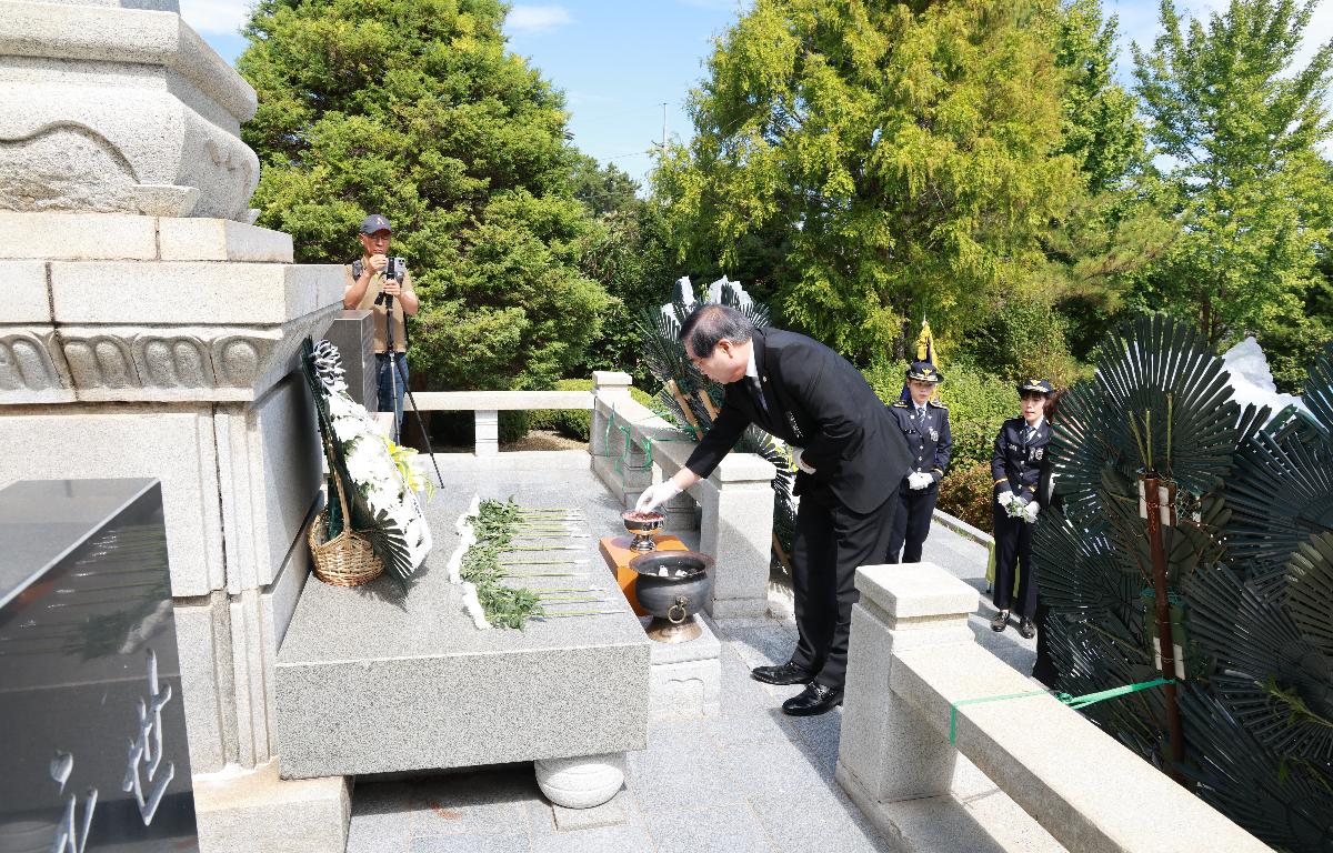 전몰경찰관 방위군 위령제 첨부이미지 : 1U7A7411.JPG
